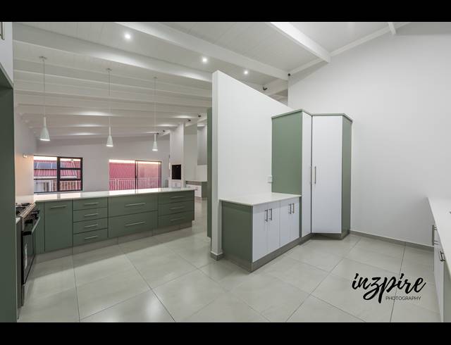 3 BEDROOM DUET FOR SALE IN DANA BAY